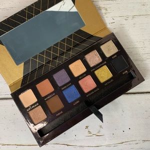 Anastasia Beverly Hills World Traveler Palette